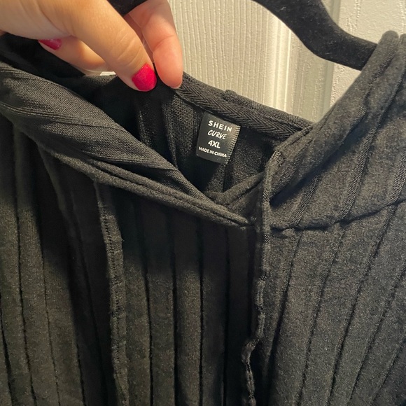 Black track suit - Picture 2 of 6